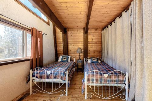 Skyfox Cabin