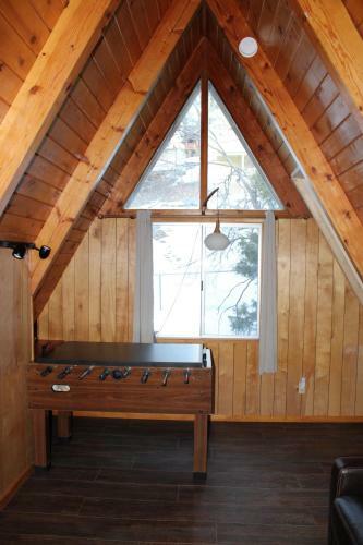 A-frame Delight Is A Beatiful Recently Remodeled Home, Super Close To The Slopes!