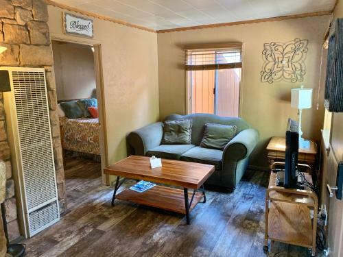 Hotel Grey Squirrel Resort