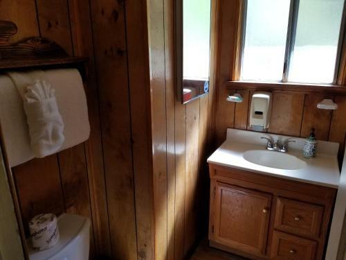 Hotel Grey Squirrel Resort