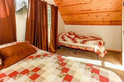 Plymouth Chalet - 1963 By Big Bear Vacations