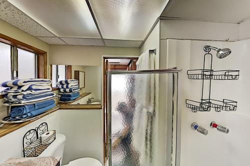 Walk To Resort! Summit Basecamp With Private Hot Tub Home