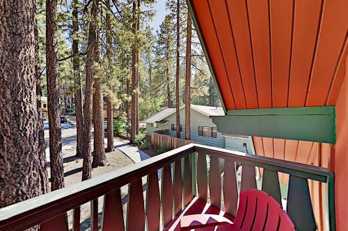 Walk To Resort! Summit Basecamp With Private Hot Tub Home
