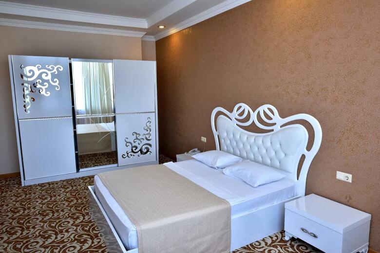Hotel Grand Rixsoss Palace