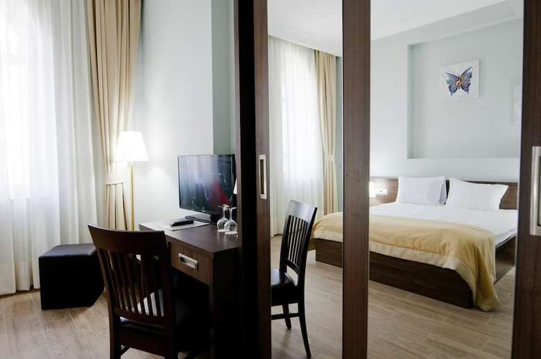 Hotel O. Galogre
