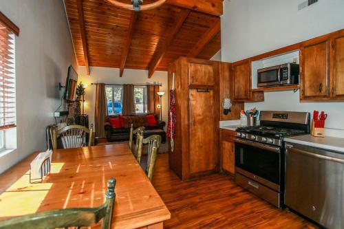 Home Sweet Home-1841 By Big Bear Vacations