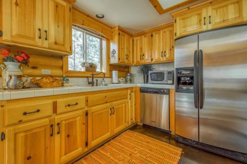 Teakwood In Bear Lake