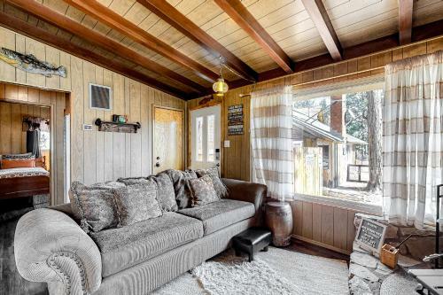 Big Bear Cozy Cabin