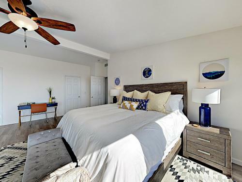 New Listing! Stunning Beach Getaway With Ocean Views Home