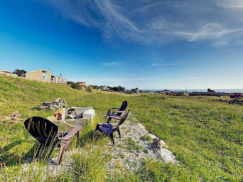 New Listing! Stunning Beach Getaway With Ocean Views Home