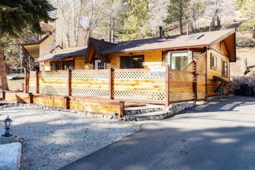 Moonlight Ridge - 1929 By Big Bear Vacations