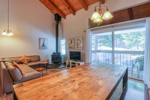 2 Bed 2 Bath Apartment In Carnelian Bay