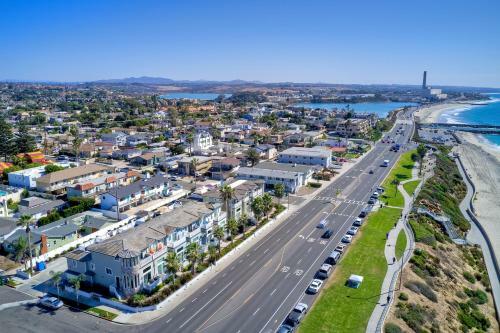 Sunset Dreams On The 101 - Professionally Prepared Using Cdc Guidelines