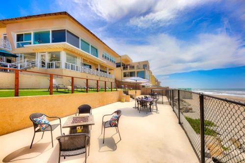 Cb-244d Ocean Point Carlsbad 3 Units