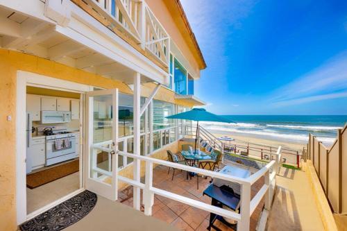 Cb-244d Ocean Point Carlsbad 3 Units