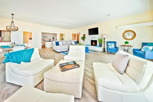 Cb-244d Ocean Point Carlsbad 3 Units