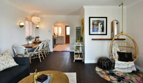 Cozy Cardiff-by-the-sea Ocean View Seacottage