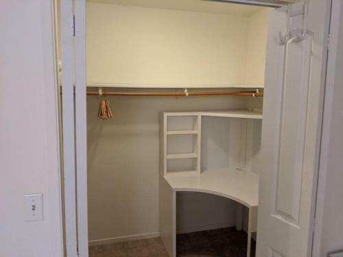 Comfortable And Convenient 2 Bedroom Hideaway