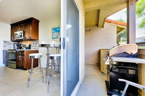 Dp-14a - Ritz Point Condo