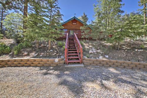 Big Bear Lake Cabin With Deck About 7 Mi To Ski Slopes!