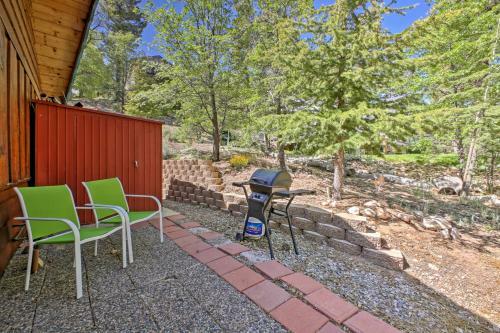 Big Bear Lake Cabin With Deck About 7 Mi To Ski Slopes!