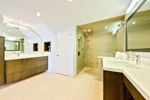 Enc-187 Encinitas Seabluffe Oceanfront Condo