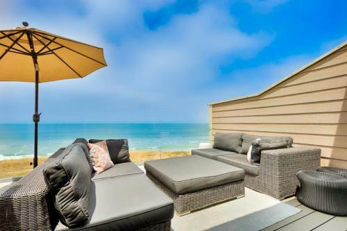 Enc-187 Encinitas Seabluffe Oceanfront Condo