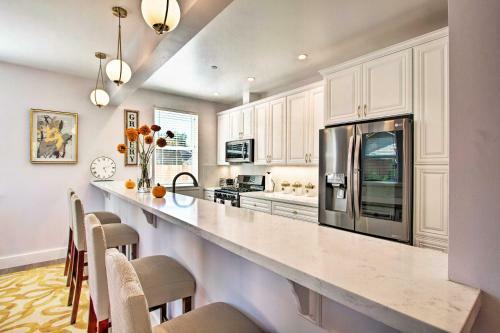 Glen Ellen House With Hot Tub, Walk To Wineries!