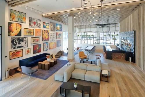 The Glenmark, Glendale, A Tribute Portfolio Hotel