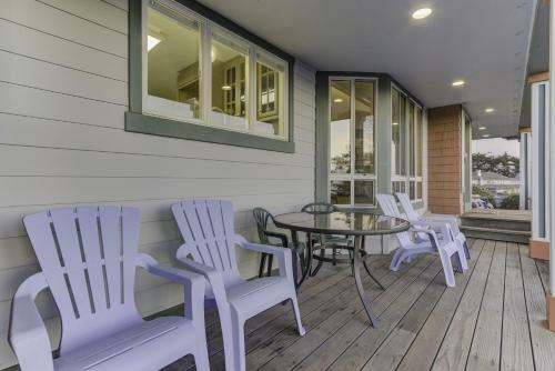Hilton House Home