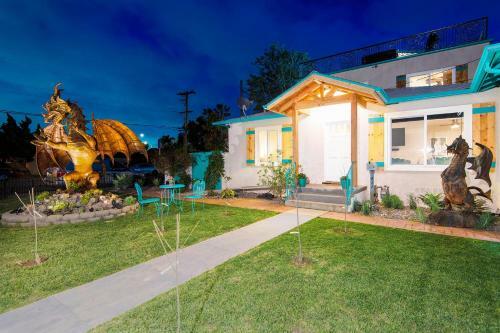 Glam Dragon A, 5-10 Min Walk To Imperial Beach!