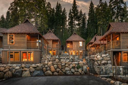 Cedar Crest - Stellar's Jay Cottage 4
