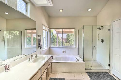 Quiet La Quinta Home With Pool 6 Mi To Polo Grounds!