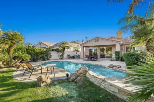 Desert Hideaway Private Pool Spa Bbq And Firepit