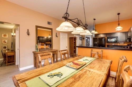 La Quinta Vacation Pool Home