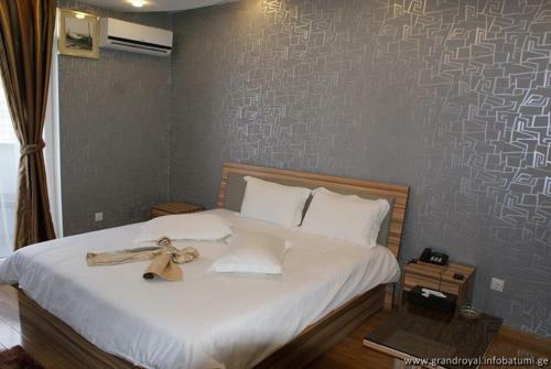 Grand Royal Hotel