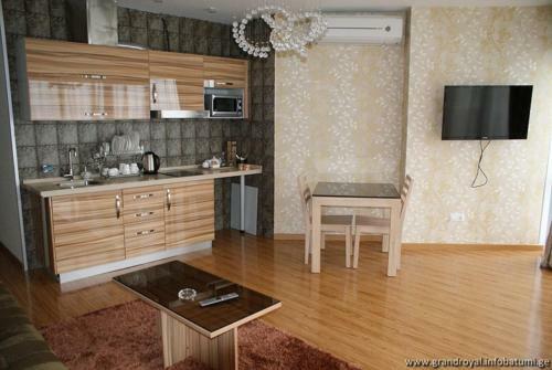 Grand Royal Hotel