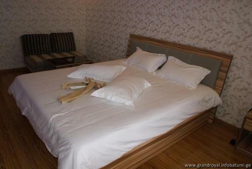 Grand Royal Hotel