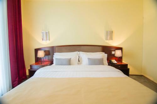 Aisi Hotel
