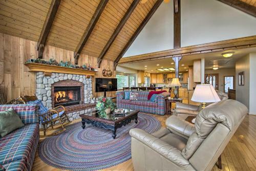 Lake Arrowhead Retreat With Decks And Mountain Views!