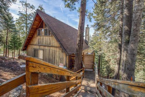 Private Hilltop Retreat