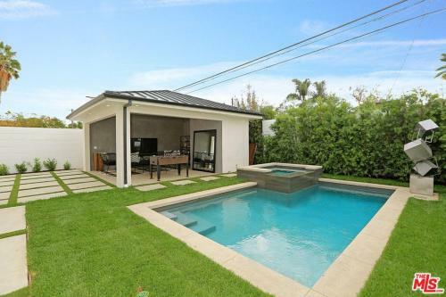 New Colgate Villa