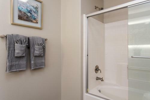 Apartamento Westwood Luxury Suites