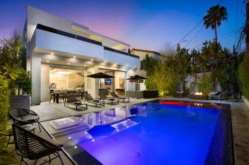 Villa G