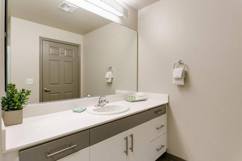 Apartamento Ocean View & Walk To Venice Beach - Sleeps 6!