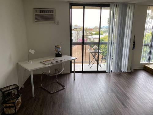 Apartamento Prime West Hollywood 1-bedroom