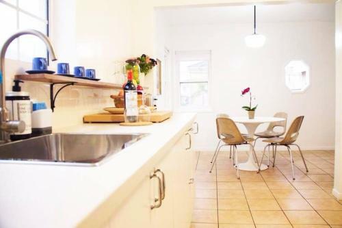 3 Bed 2 Bath House Near Lax Forum Sofi Stadium