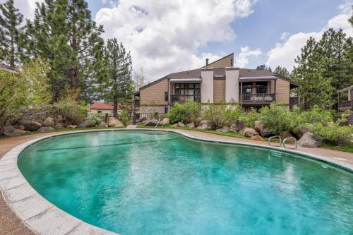 Sherwin Villas B13
