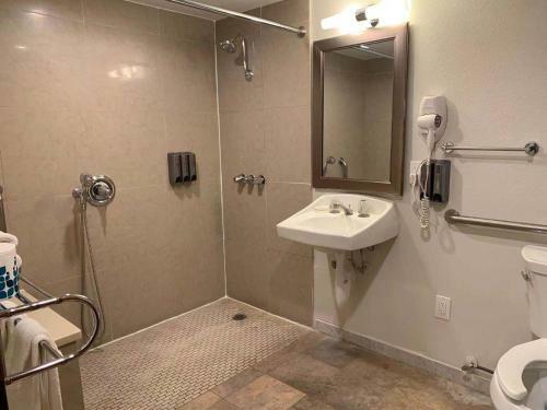 Lincoln Hotel Surestay Collection By Best Western