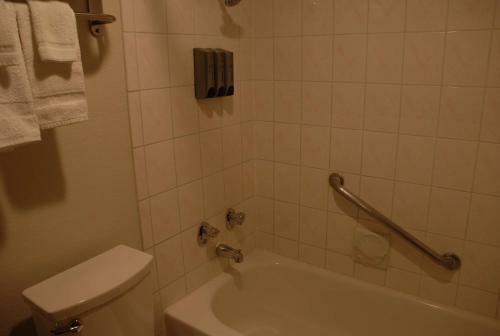 Lincoln Hotel Surestay Collection By Best Western